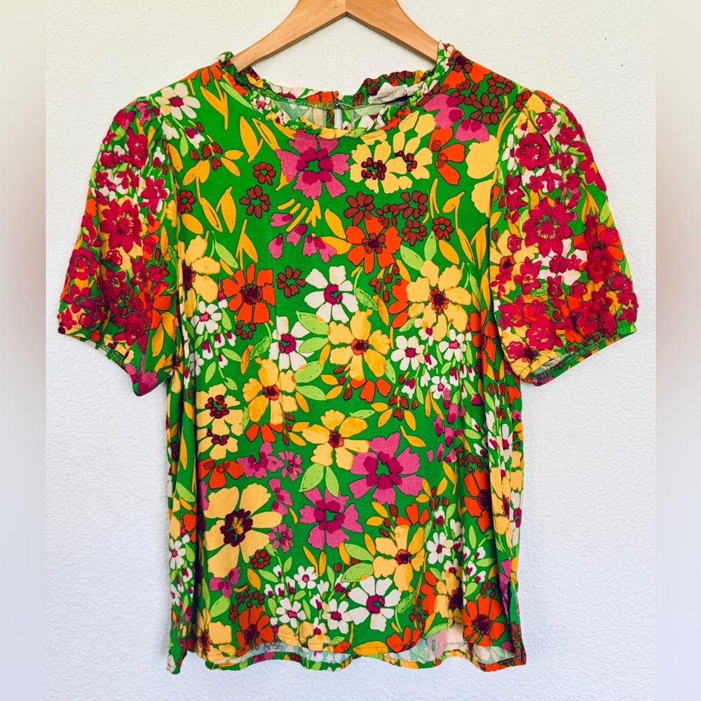 SAVANNA JANE, Yellow & Pink Floral Short Sleeve Embroidered Top Size S